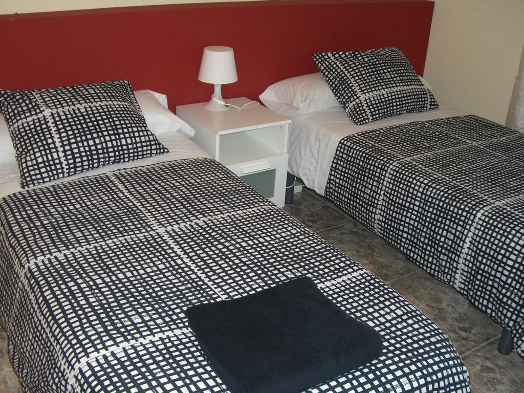Pension Aqua Rooms Portomarin Bagian luar foto